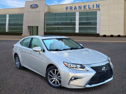2016 Lexus ES 300h