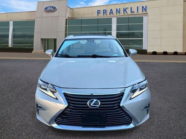 2016 Lexus ES 300h