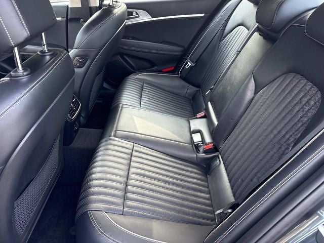 2021 Genesis G70 2.0T