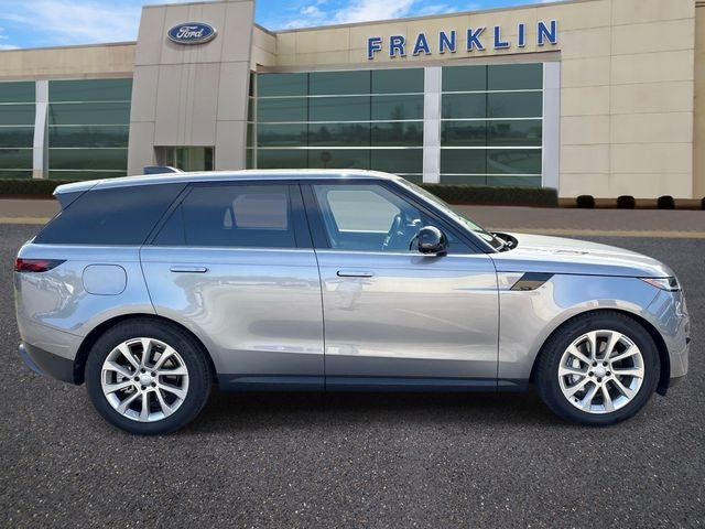 2025 Land Rover Range Rover Sport SE