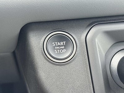 2025 Land Rover Defender 130 X-Dynamic SE