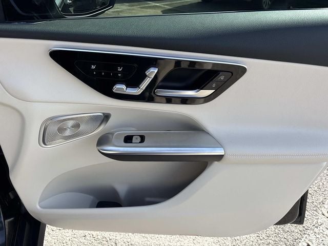 2025 Mercedes-Benz GLC GLC 300