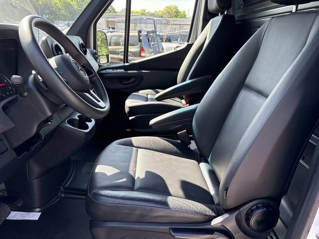 2024 Mercedes-Benz Sprinter 2500 Cargo 144 WB
