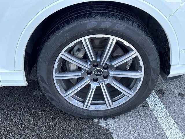 2024 Audi Q7 45 Premium Plus quattro