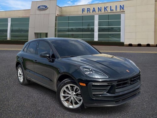 2023 Porsche Macan Base