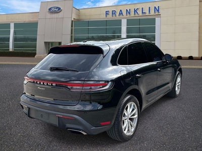 2023 Porsche Macan Base