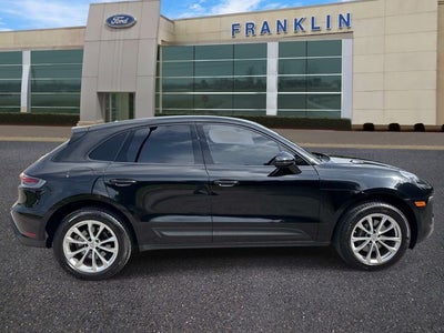 2023 Porsche Macan Base